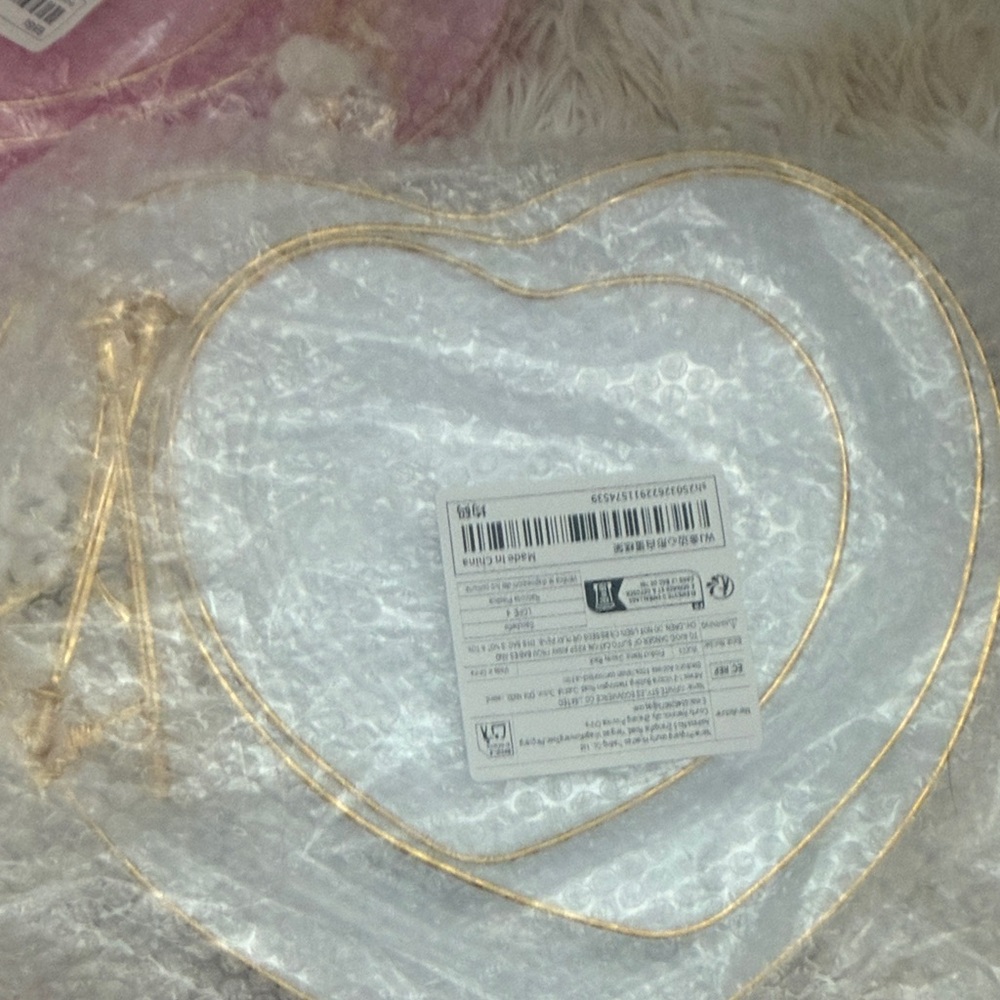 Gold and White Heart-Shaped Women's Accessory
